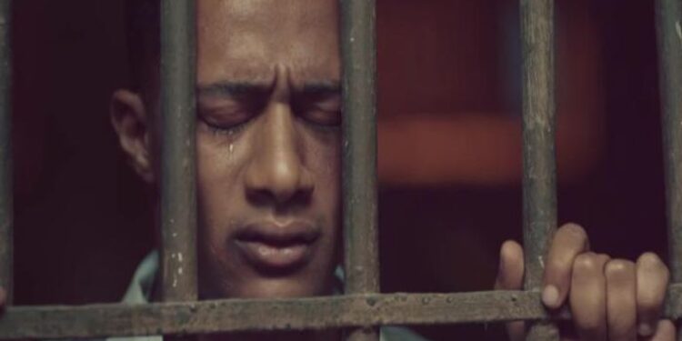 L’artiste égyptien Mohamed Ramadan condamné à un an de prison pour propagation de fausses informations