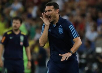 Scaloni déclenche une surprise après la victoire sur le Brésil