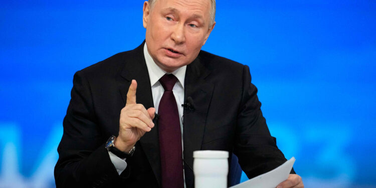 Poutine à nouveau face au public russe : Réponses sur l’économie, l’Ukraine et la mobilisation militaire