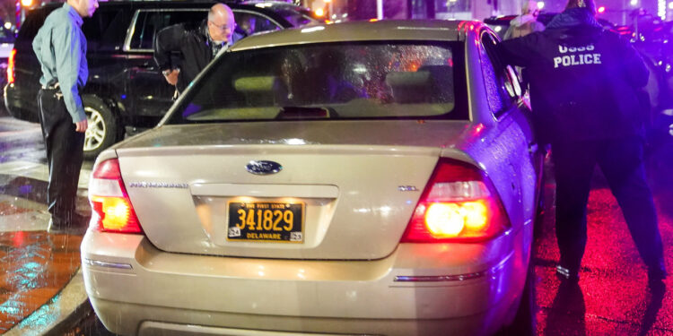 Le conducteur qui a percuté le convoi du président Américain, Biden, face à la justice