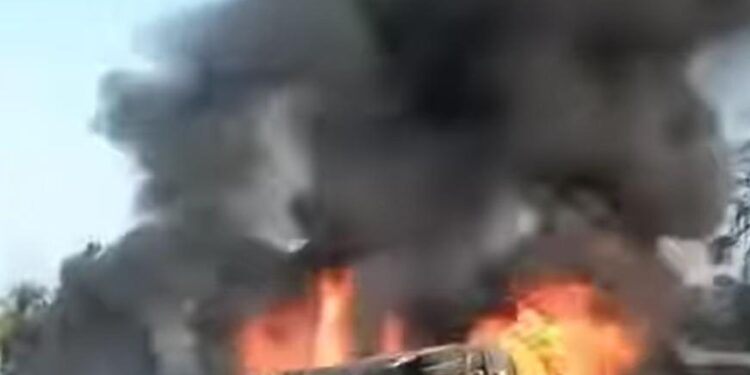 Vidéo : Explosion d’un camion-citerne tue plus de 40 personnes