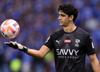 Le FC Barcelone serait intéressé par le gardien marocain Bounou