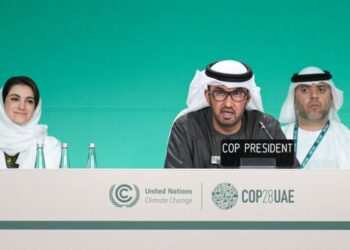 A la COP28, un « accord historique » pour une transition hors des énergies fossiles !