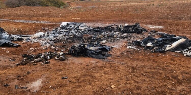 Chute spectaculaire : écrasement d’une avionnette chargée de stupéfiants à Nador