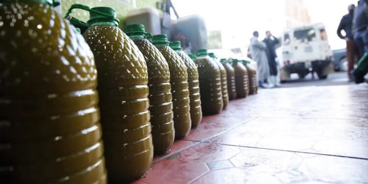 Fkih Ben Salah : Arrestation d’un individu et saisie de plus de 2 tonnes d’huile d’olive falsifiée