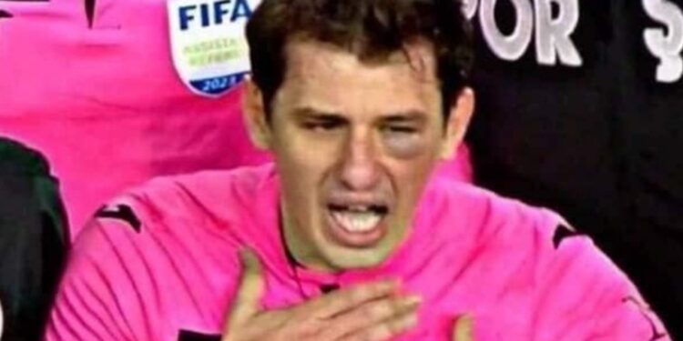 Attaque d’un arbitre en Turquie: Erdogan condamne les actes et les responsables sont incarcérés