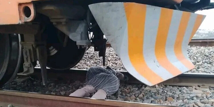 Mort mystérieuse d’un homme sur les rails. Accident ou suicide ?
