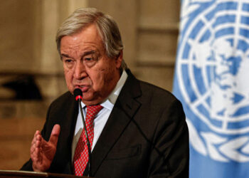 Tensions militaires entre l’Iran et le Pakistan : l’ONU appelle à la retenue