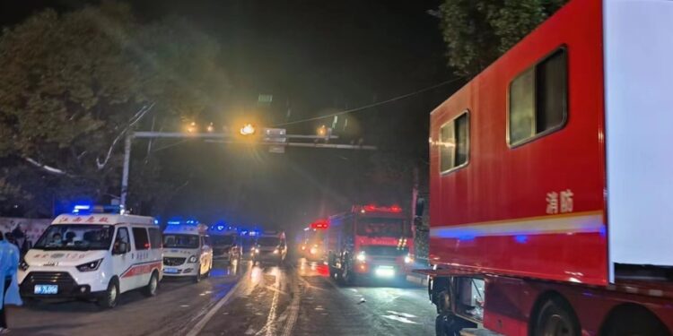 Un incendie dans un magasin fait 39 morts