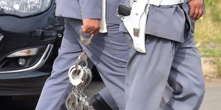 Justice frappe fort : Deux gendarmes reconnus coupables de faux en écriture officielle