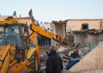 Le Wali Mohamed Mhidia s’attaque aux constructions illégales à Bouznika-Dahomey