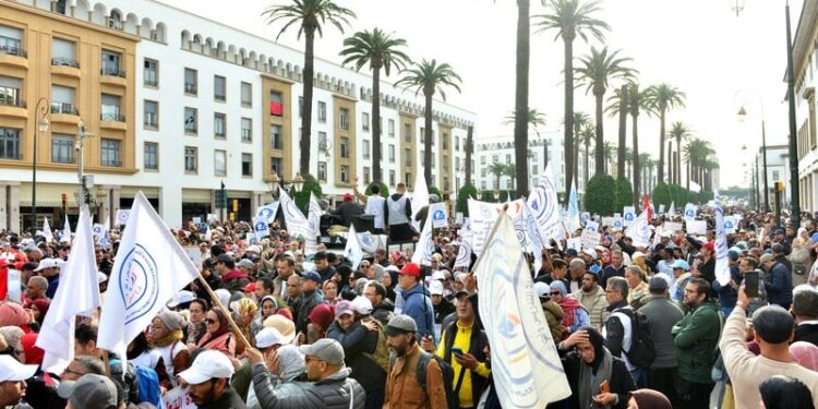 La révolte des enseignants contre les réformes éducatives