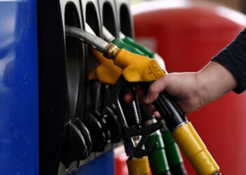 Des centimes en moins: La réalité des prix du carburant au Maroc