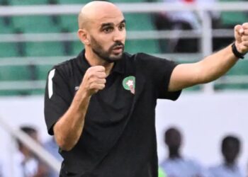 Walid Regragui : Menaces de mort reçues après l’incident avec Mbemba, et accusations de racisme