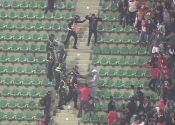 Renforcement de la lutte contre la violence dans les stades au Maroc : Création de comités locaux approuvée