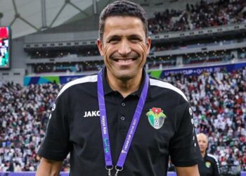 L&rsquo;Algérie courtise Houcine Ammouta pour les Fennecs : Une nouvelle ère en vue ?