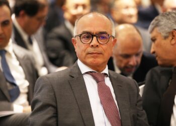 Les enseignants réintégrés recevront leur salaire de février, mais la tension persiste