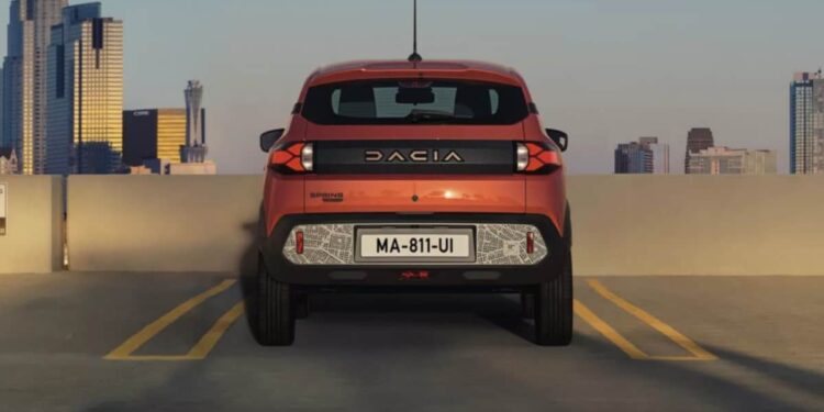 Dacia Spring 2025: Une voiture abordable, non conventionnelle et hautement efficace