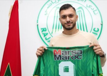 Le Raja Casablanca accueille le nouvel attaquant Algérien Riad Ben Ayad
