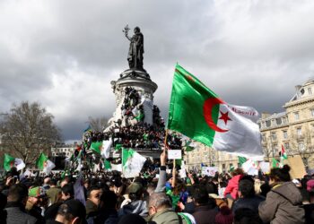Les propos du député français, Julien Odoul, indignent Alger et ses caporaux