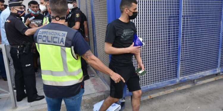 Le Maroc autorise le rapatriement de ses citoyens interceptés en situation illégale à Ceuta