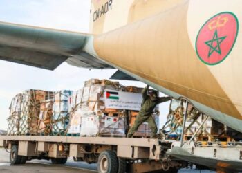 Solidarité sans frontières : Le roi Mohammed VI déploie une aide alimentaire à Gaza et Al Qods