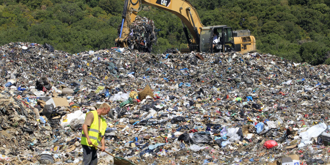 Un demi milliard d&rsquo;euros jetés à la décharge : l&rsquo;espoir de cet ingénieur pour retrouver son trésor perdu