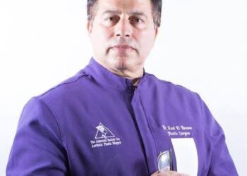 L’avocat de la défense laisse échapper des larmes lors du procès du docteur Hassan Tazi