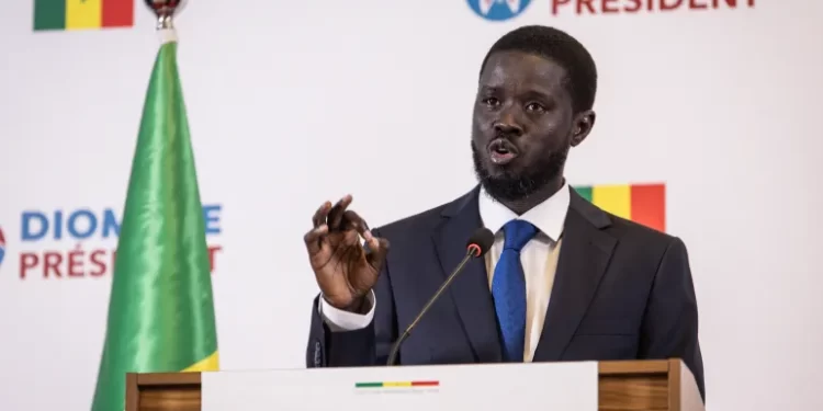 Le président de l’Union africaine salue la victoire de Bissirou Dioumaï Fall au Sénégal