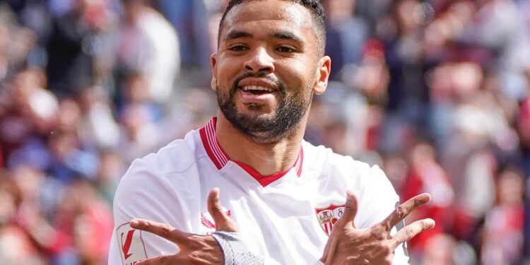 En-Nesyri inscrit un Doublé avec Séville