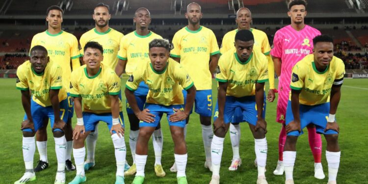 Des arbitres marocains dirigent le choc Mamelodi Sundowns vs Mazembe