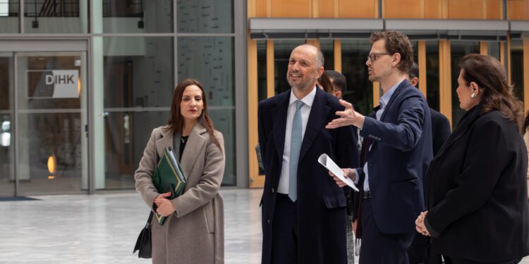 L’hydrogène vert marocain attire les investisseurs allemands : Jazouli en action