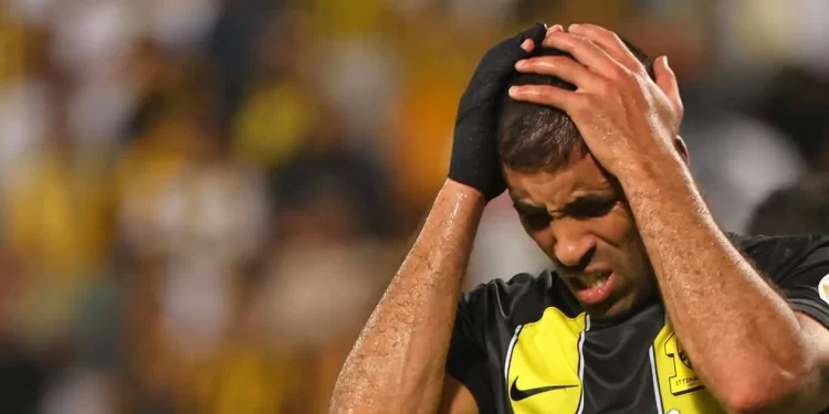 Agression odieuse : le marocain Abderrazak Hamdallah fouetté par un supporter Saoudien