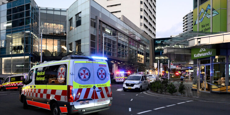 Sept morts dans une attaque au couteau dans un centre commercial à Sydney