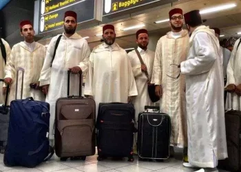 Au-delà de la mission : des prédicateurs marocains choisissent de rester en Europe.