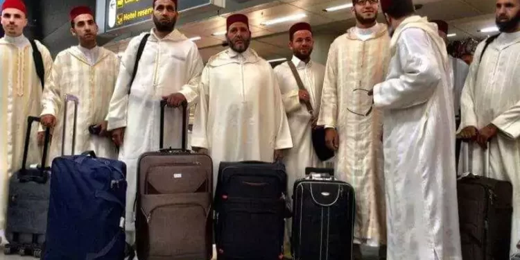 Au-delà de la mission : des prédicateurs marocains choisissent de rester en Europe.