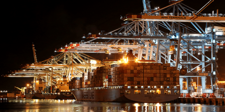 Vers une autonomie énergétique: L’Agence nationale des ports investit dans le solaire et le dessalement