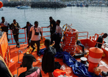 Drame au large des Canaries : cinq migrants retrouvés morts, 68 autres secourus