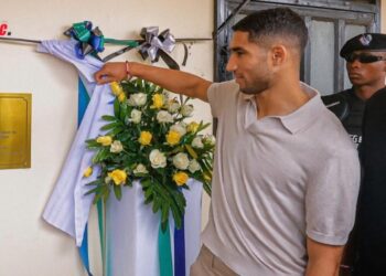 Achraf Hakimi ouvre une école caritative en Tanzanie pendant ses vacances