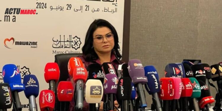 Latifa Raafat encense Dounia Batma et espère son retour sur scène