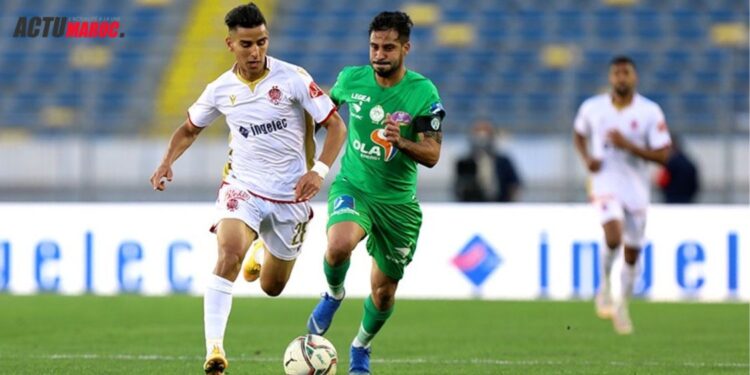 Le Raja exploite le revers des FAR et prend la tête du Botola Pro