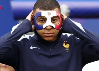 Coup dur pour Mbappé: l’UEFA interdit son nouveau masque