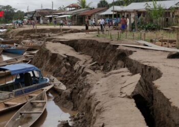 Un séisme de magnitude 7,2 frappe la côte péruvienne, alerte au tsunami levée