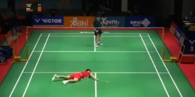 Vidéo. Tournoi de Badminton : un jeune chinois, 17 ans, décède sur le terrain