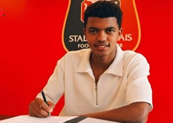 Abdelhamid Ait Boudlal: Le jeune prodige marocain signe au Stade Rennais jusqu’en 2028