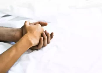 Sidi Bennour : un homme découvre l’infidélité de sa femme, l’amant entre la vie et la mort