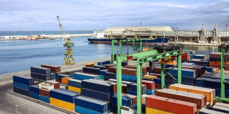 Commerce Extérieur du Maroc : Croissance des exportations et déficit commercial légèrement alourdi