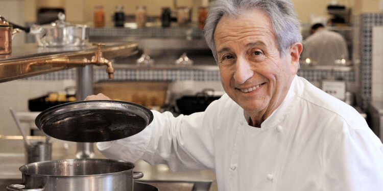 Michel Guérard : une étoile de la gastronomie s’éteint