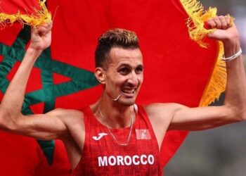 Soufiane El Bakkali, l’unique espoir d’or pour le Maroc, se qualifie pour la finale du 3000 mètres steeple