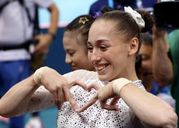 Kaylia Nemour : L’étoile algérienne illumine Paris avec une médaille d’or